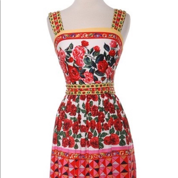 Dress - Picture 1 of 3